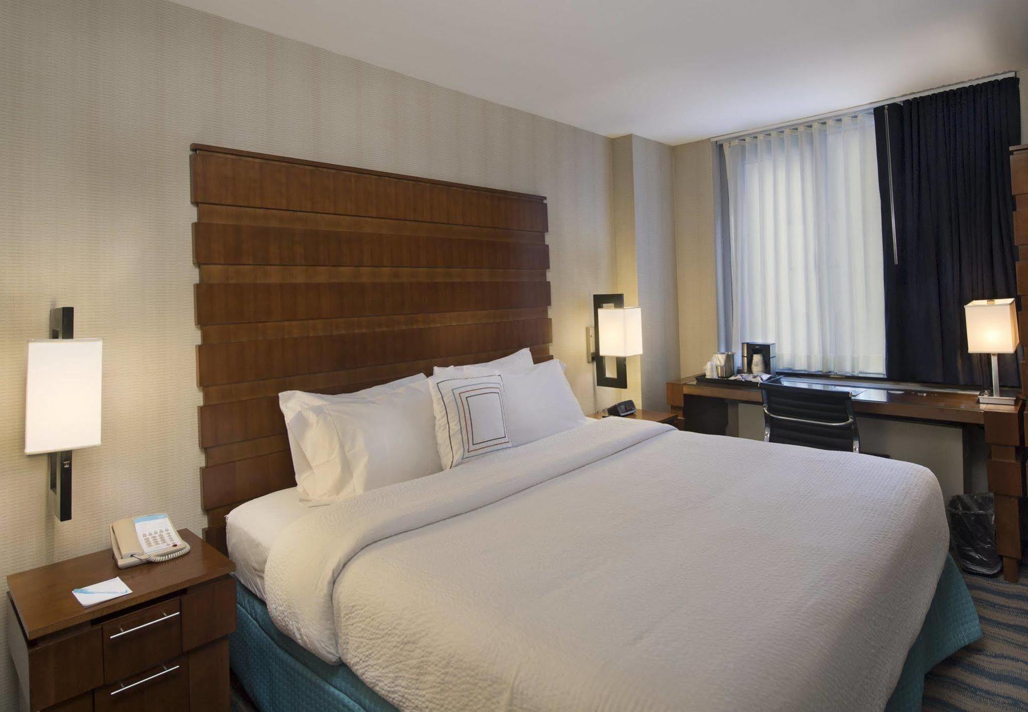 Fairfield Inn & Suites By Marriott New York Manhattan/Fifth Avenue Exterior foto