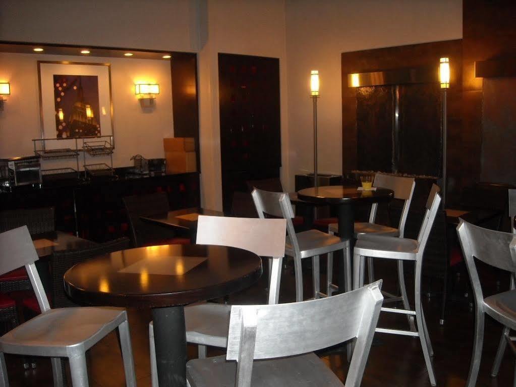 Fairfield Inn & Suites By Marriott New York Manhattan/Fifth Avenue Exterior foto